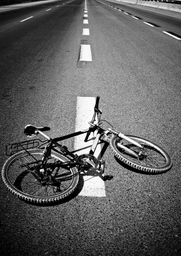 bike_bicycle_accident_crash_ Dmitry Pistrov